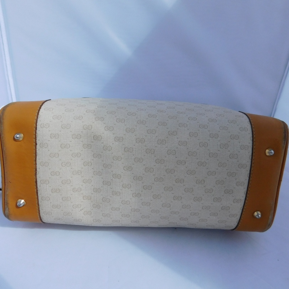 SOLD-Authentic Gucci Boston Satchel Crossbody - Picture 5 of 8